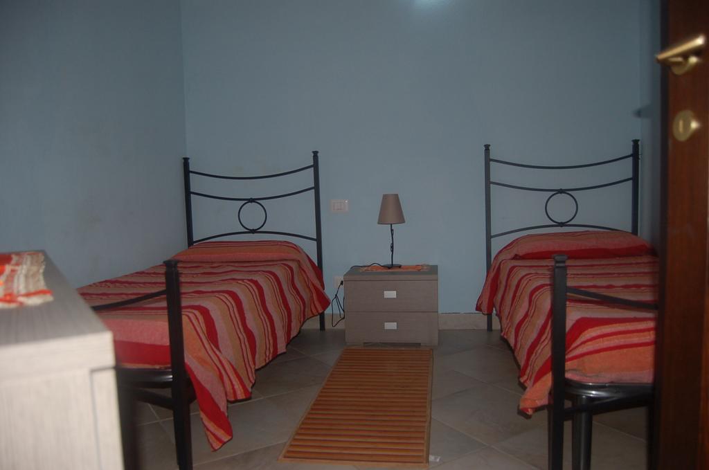Relax Al Mare Apartment Olbia Ruang foto